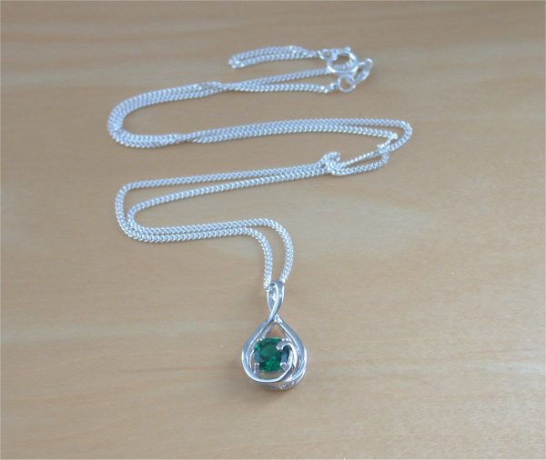 Teardrop Emerald Necklace – Ananda Khalsa
