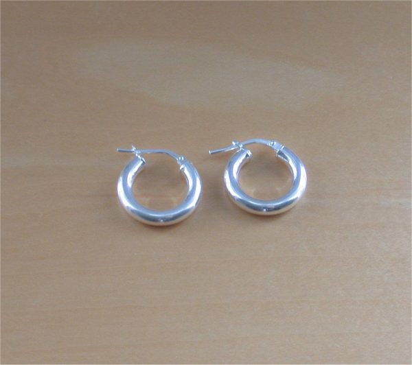 silver hoop earrings 16mm