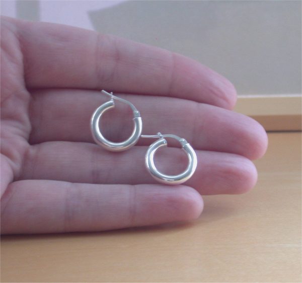 silver hoop earrings uk