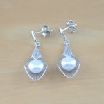 silver freshwater pearl drop earrings