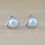 silver freshwater pearl heart earrings