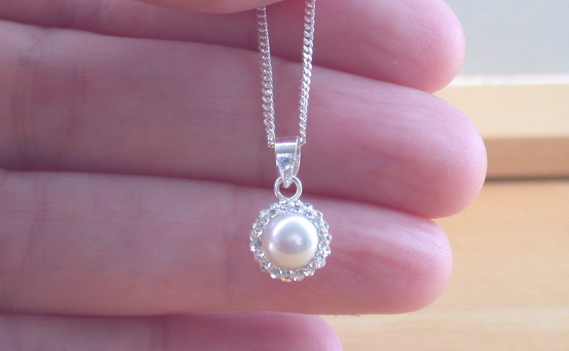 freshwater pearl & Cz necklace