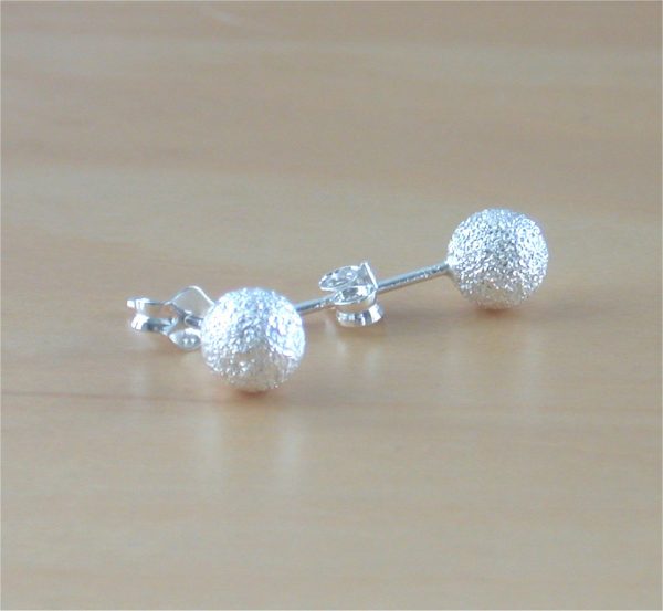 silver stud earrings uk
