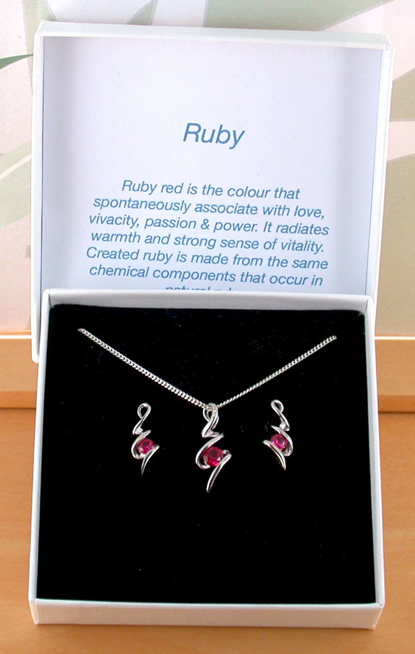 ruby squiggle necklace and earrings