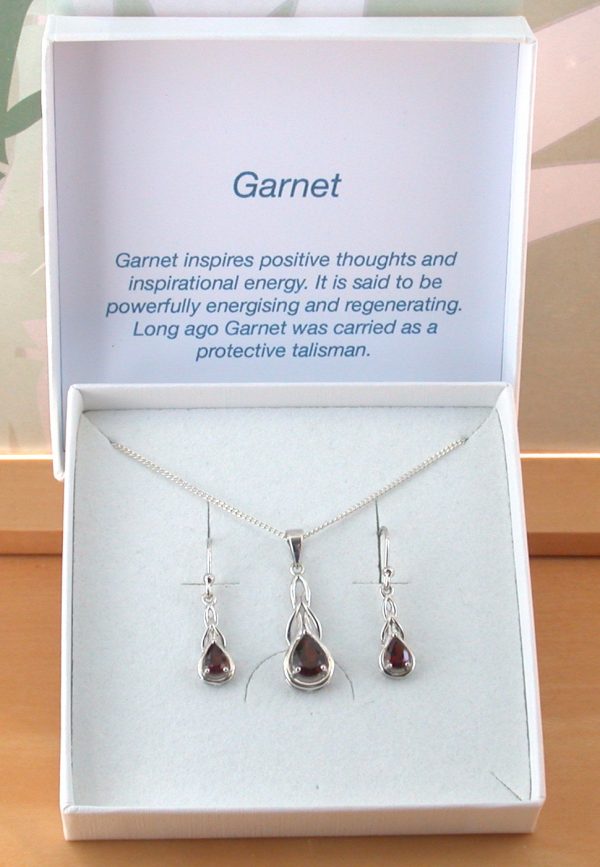 garnet celtic necklace and earrings uk