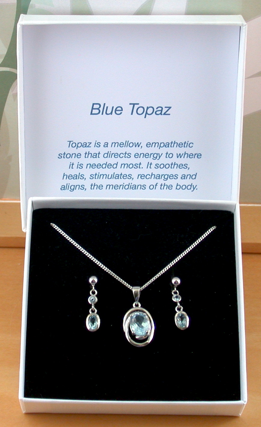 blue topaz necklace and earrings uk