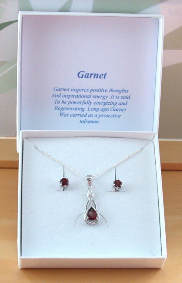 garnet necklace set