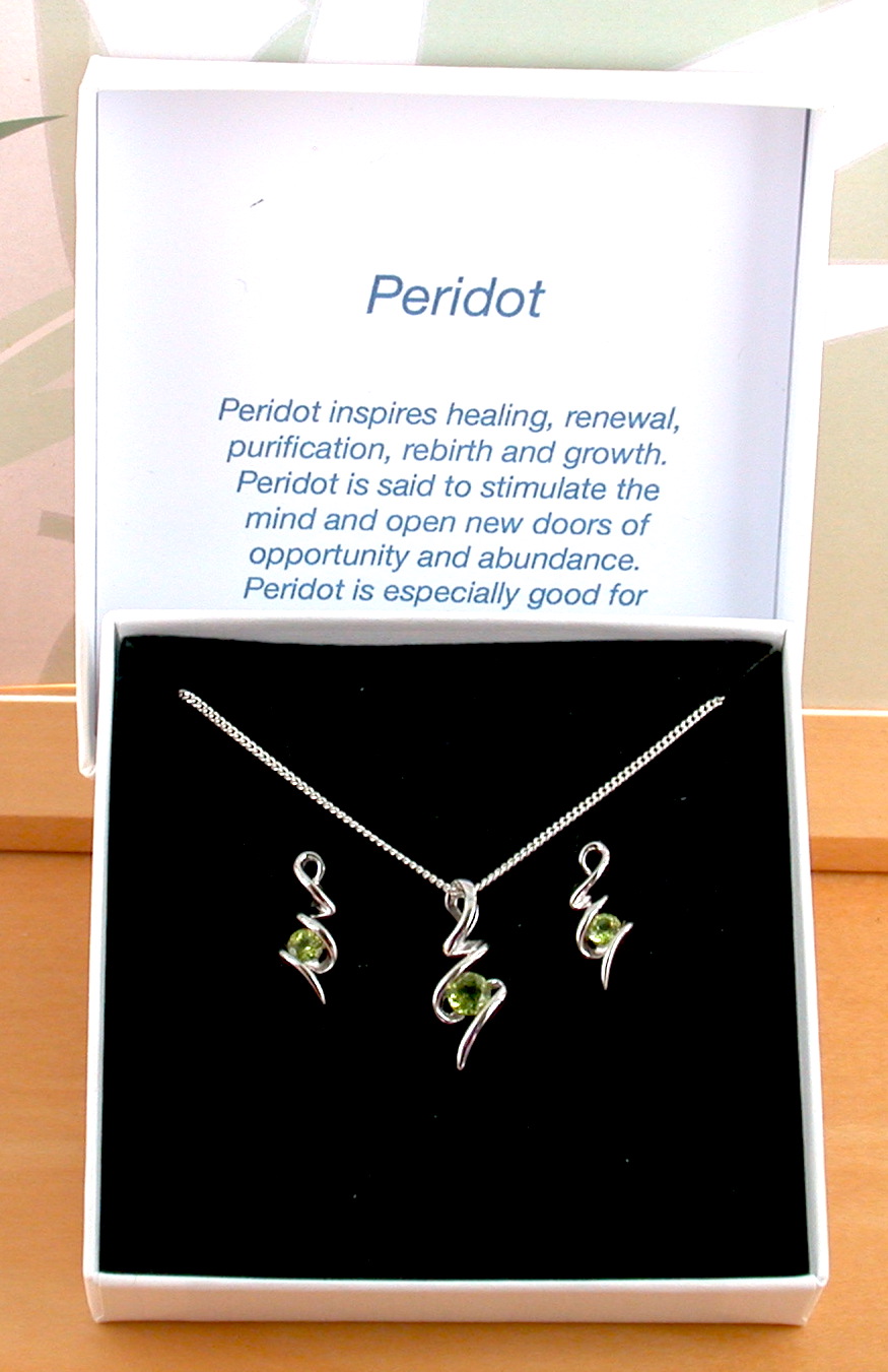 peridot squiggle necklace and earrings