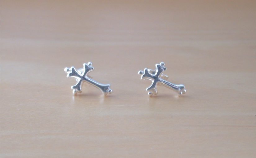 silver celtic cross earrings