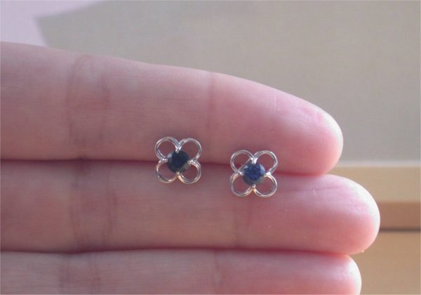 sapphire daisy earrings