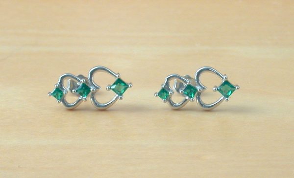 silver heart earrings uk