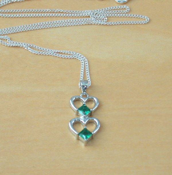 emerald jewellery uk