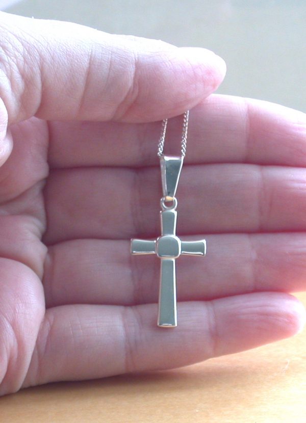 sterling silver cross necklace