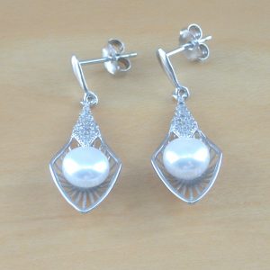 freshwater pearl & Cz earrings