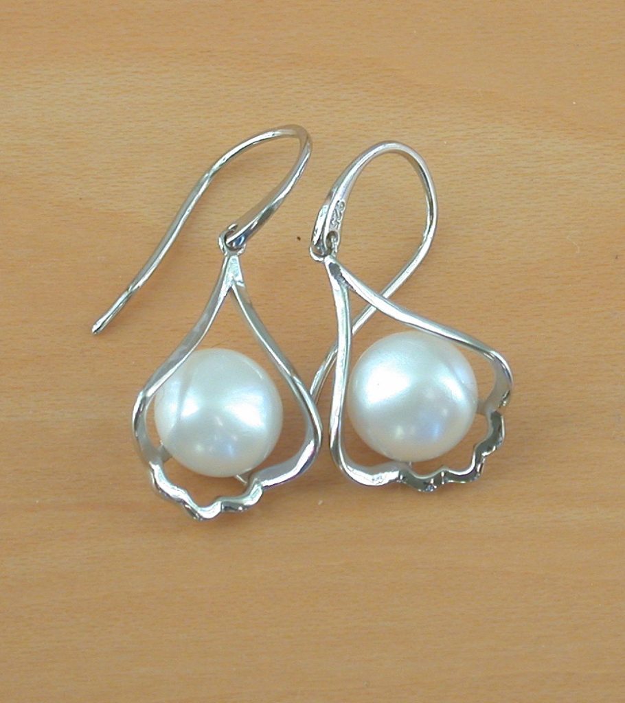Sterling Silver Pearl Earrings Smooth Center Pearl 4mm