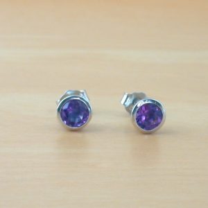 amethyst stud earrings