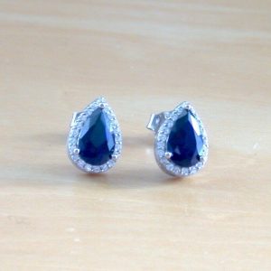 sapphire stud earrings