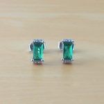 emerald stud earrings