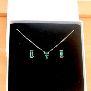 emerald rectangle necklace and earrings uk