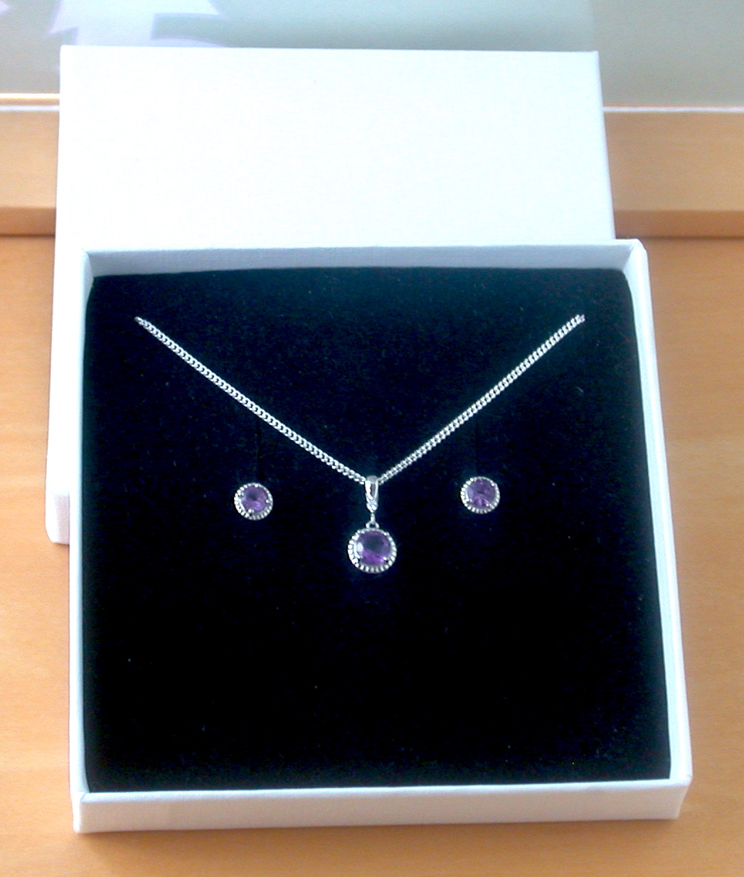 amethyst necklace and earrings uk