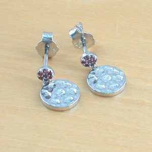 garnet earrings uk