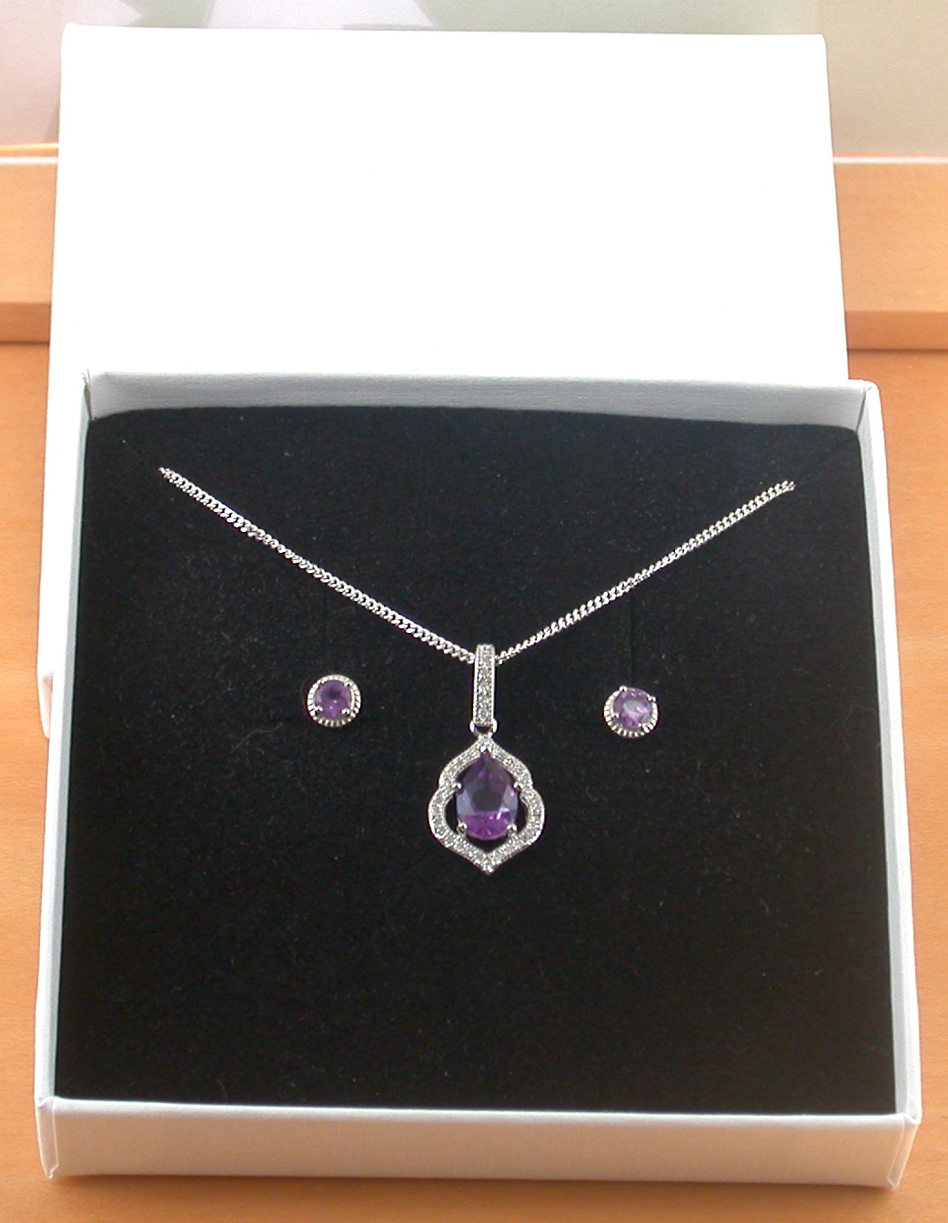 sterling silver amethyst necklace and earrings