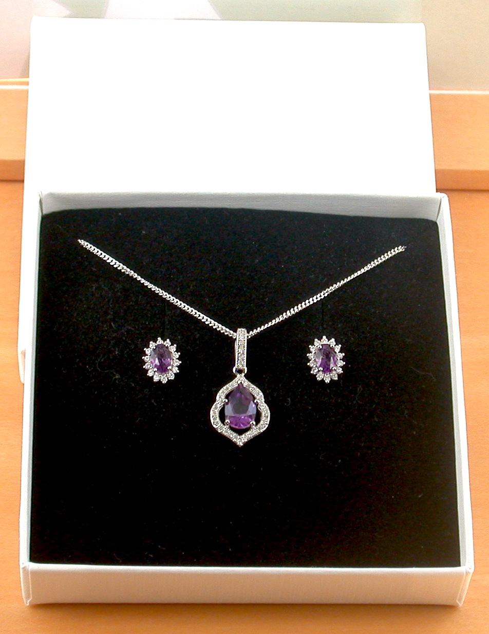 silver amethyst necklace and earrings uk