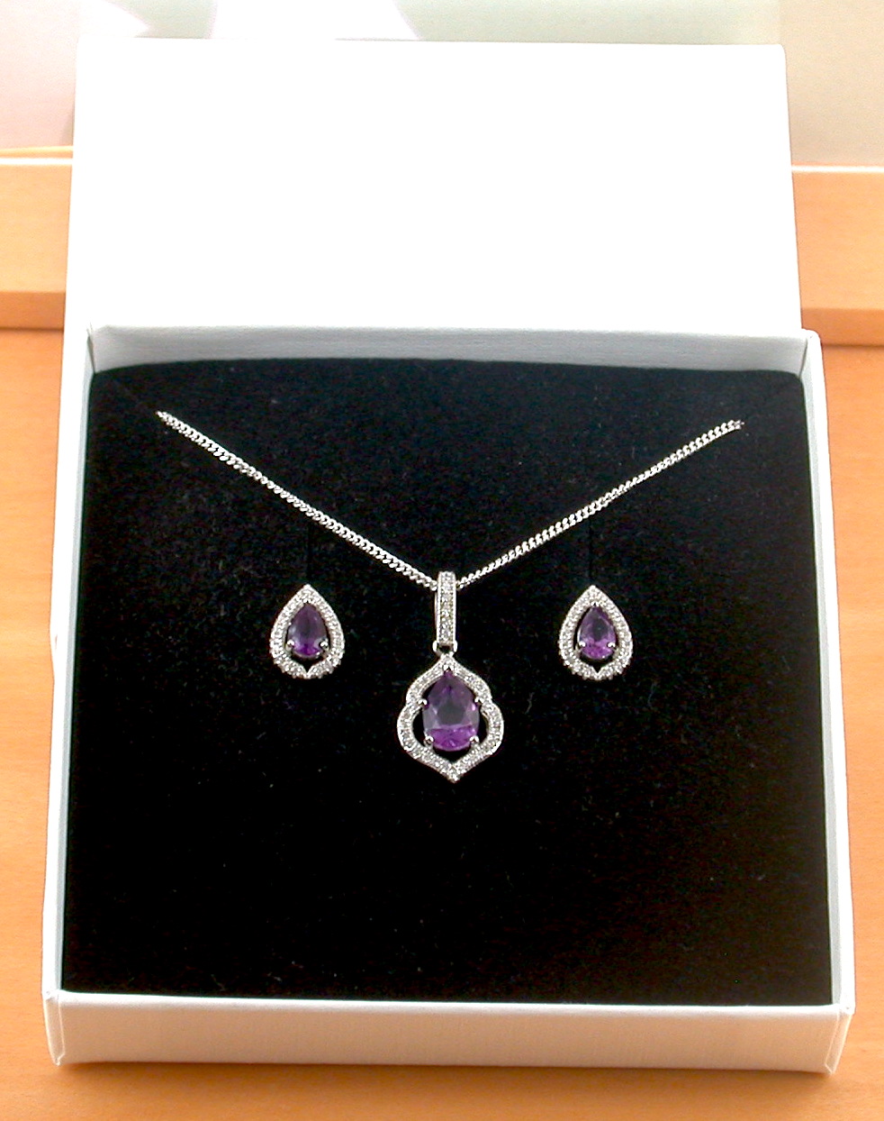 amethyst necklace and earrings uk