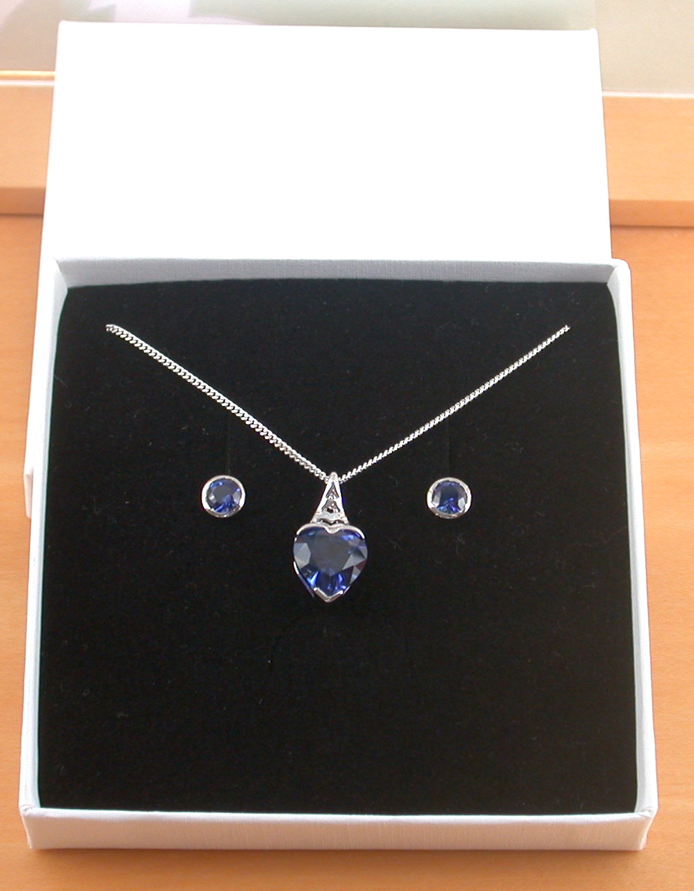 sterling silver sapphire heart necklace and earrings