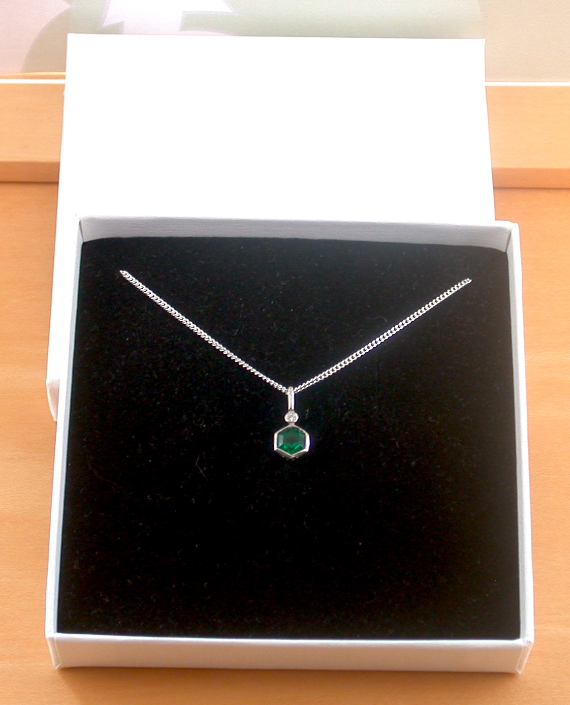 emerald necklace in gift box uk