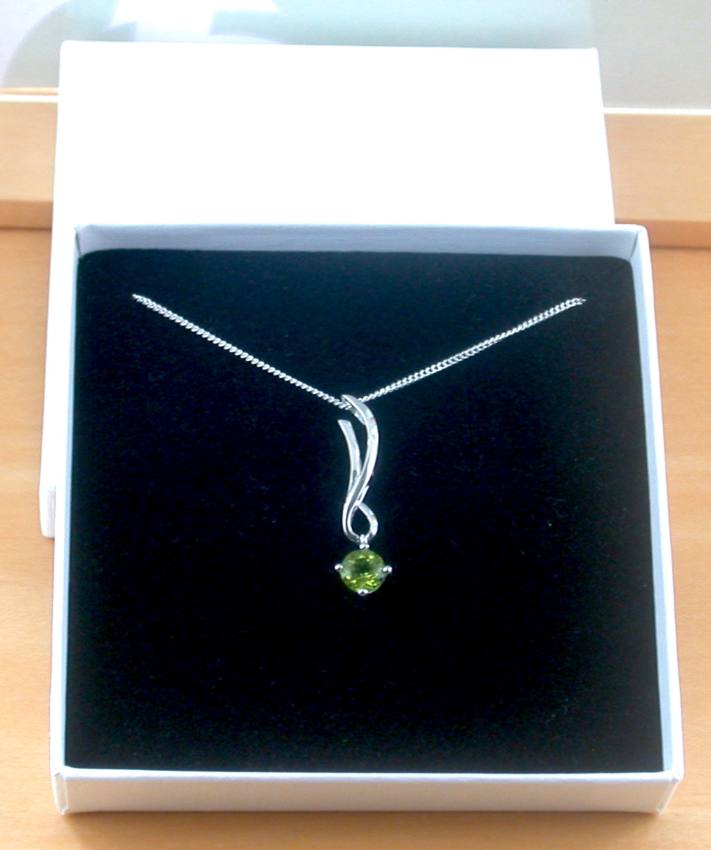 peridot necklace in gift box