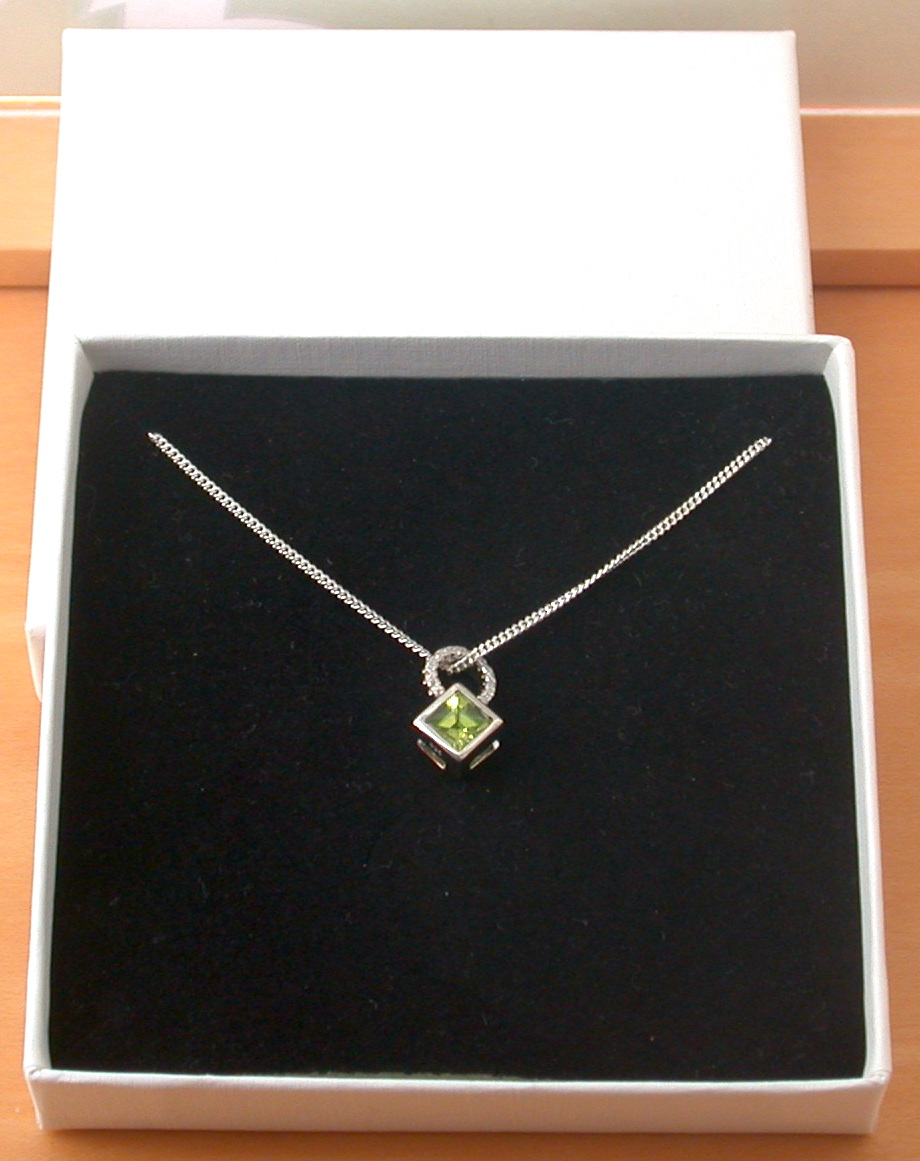 peridot necklace in gift box